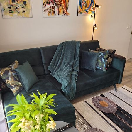 Apartament Nina 옐레니아구라 외부 사진