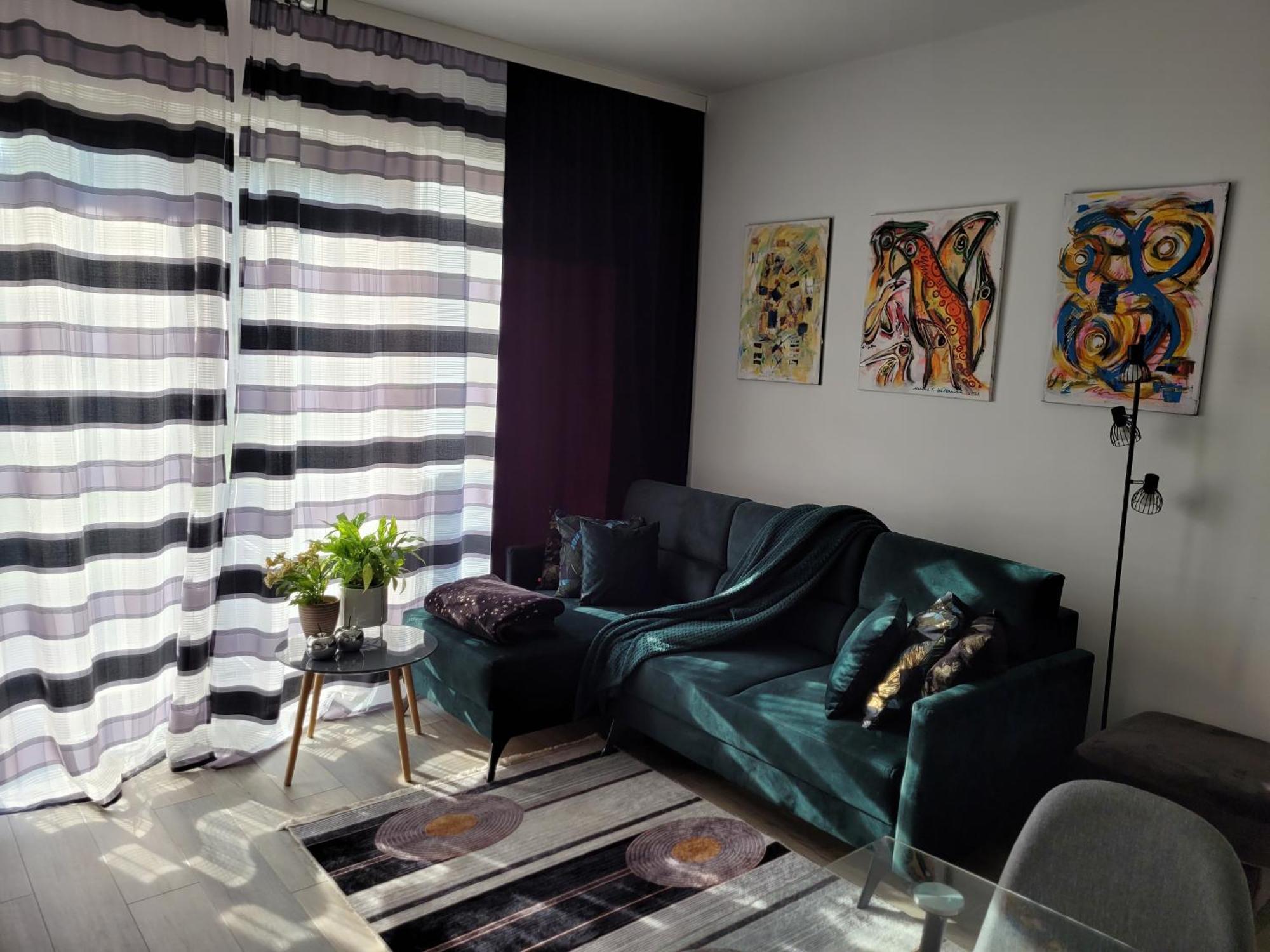 Apartament Nina 옐레니아구라 외부 사진
